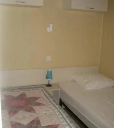 Campsite Mobil-home 4-6 Personnes Dans 3 Etoiles *